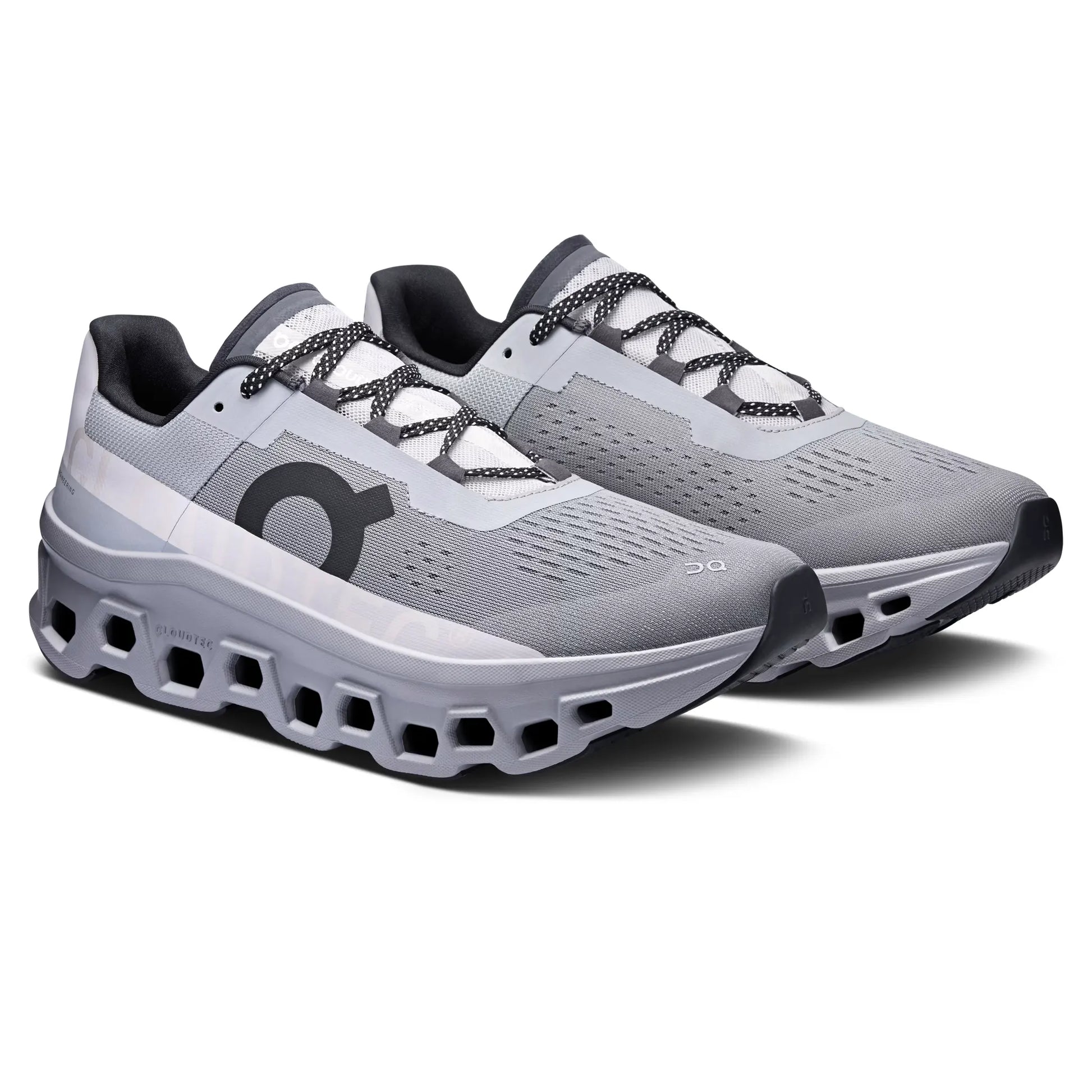 On Cloudmonster 2 size US 7